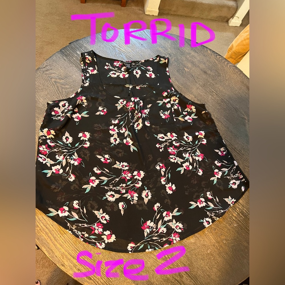 Torrid tank top size 2